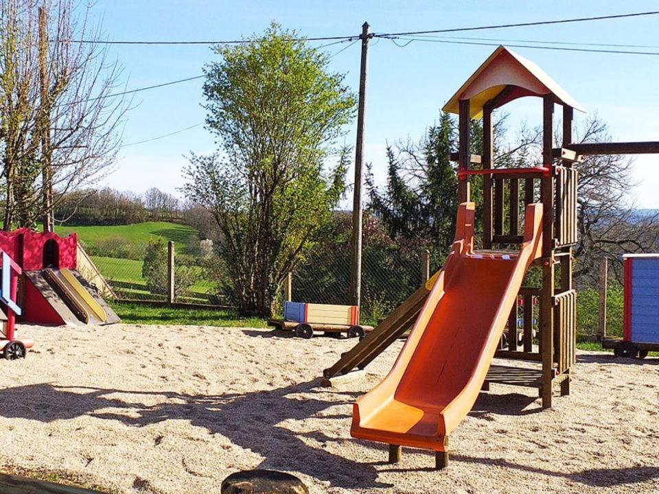 Camping Maeva Escapades Au P'Tit Bonheur Peyrillac-et-Millac エクステリア 写真