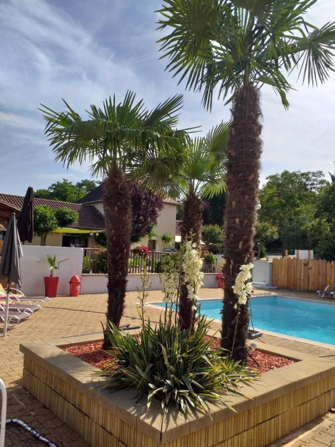Camping Maeva Escapades Au P'Tit Bonheur Peyrillac-et-Millac エクステリア 写真